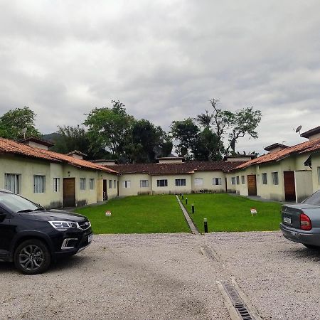 卡拉瓜塔图巴Residencia Orla Do Massaguacu别墅 外观 照片